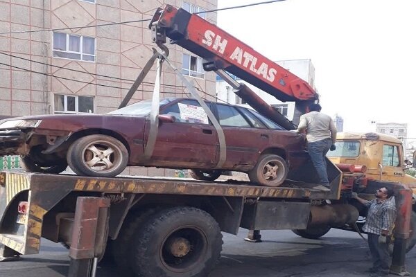 جمع آوری بیش از ۸۰ دستگاه خودروی فرسوده از معابر تبریز
