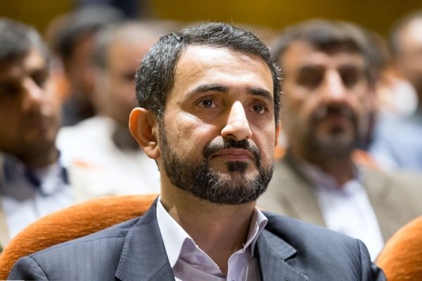باتوم بر سر دانش‌آموزان؛ این است آزادی فرانسوی و دموکراسی غربی؟