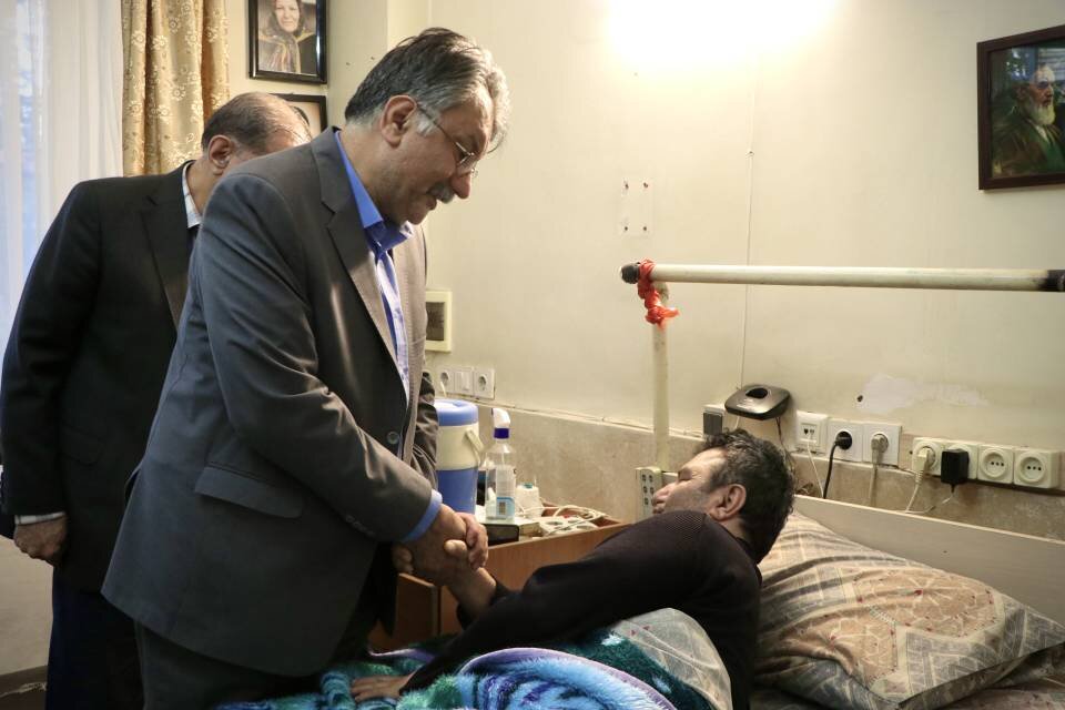 ضرورت توجه ویژه به جانبازان قطع نخاعی/ مجلس از هیچ تلاشی برای حمایت از جانبازان دریغ نخواهد کرد