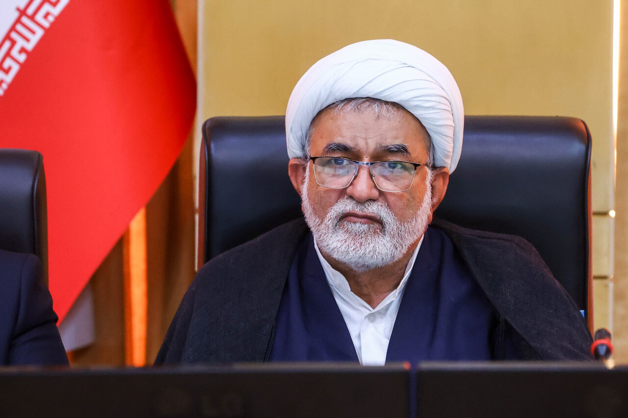 مسئولیت‌پذیری در قبال مردم؛ مهم‌ترین عرصه‌ تحقق عملی وحدت است
