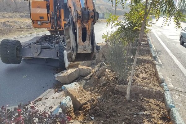 نوسازی جداول رفیوژ باند کندرو در مسیر هتل مرمر