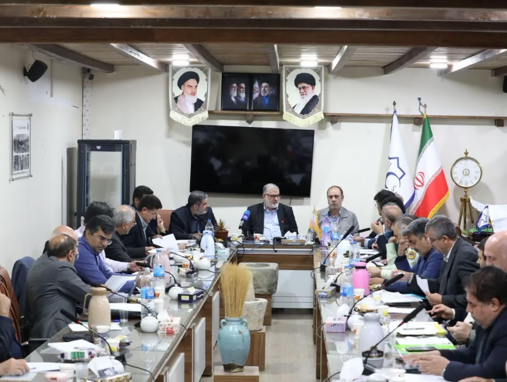معتمدیان: صیانت از حریم بخش کن مستلزم نظارت مستمر است/ مصوبات سفر با زمان‌بندی و مسئولیت مشخص اجرا شود