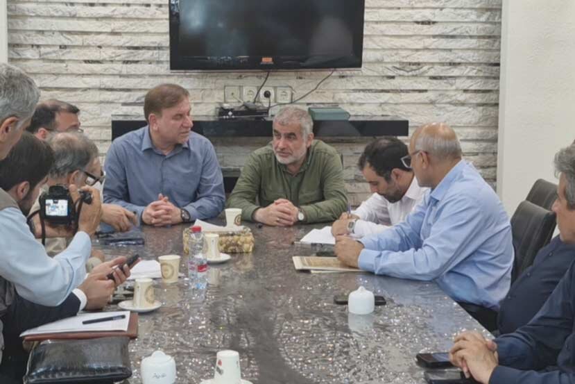 کمک ۵۰ میلیاردی جهت تجهیز و توسعه اماکن ورزشی استان بوشهر/اعتبار ۱۰۰ میلیاردی برای توسعه جاده گناوه به بوشهر