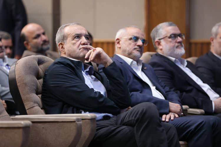 حضور رئیس‌جمهور و استاندار تهران در سی‌ونهمین اجلاس رؤسای آموزش و پرورش کشور