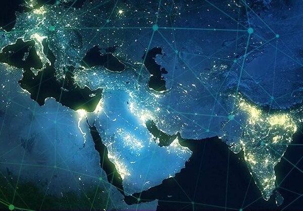 تحولات صنعت برق در کشورهای همجوار؛ از توسعه تجدیدپذیرها تا مدیریت فشار بر شبکه برق