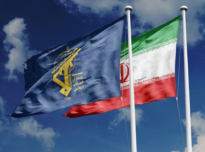 یک فروند زیردریایی بدون‌سرنشین هوشمند آمریکا غنمیت سپاه در هرمز