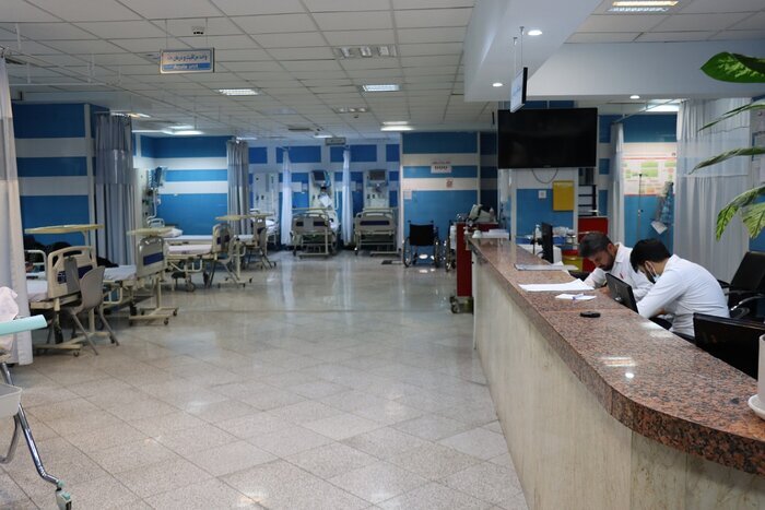 مراجعات درمانی باید مدیریت شود/ هدایت بیماران به سطح مناسب خدمت، راهکار کاهش فشار بر مراکز درمانی مرجع