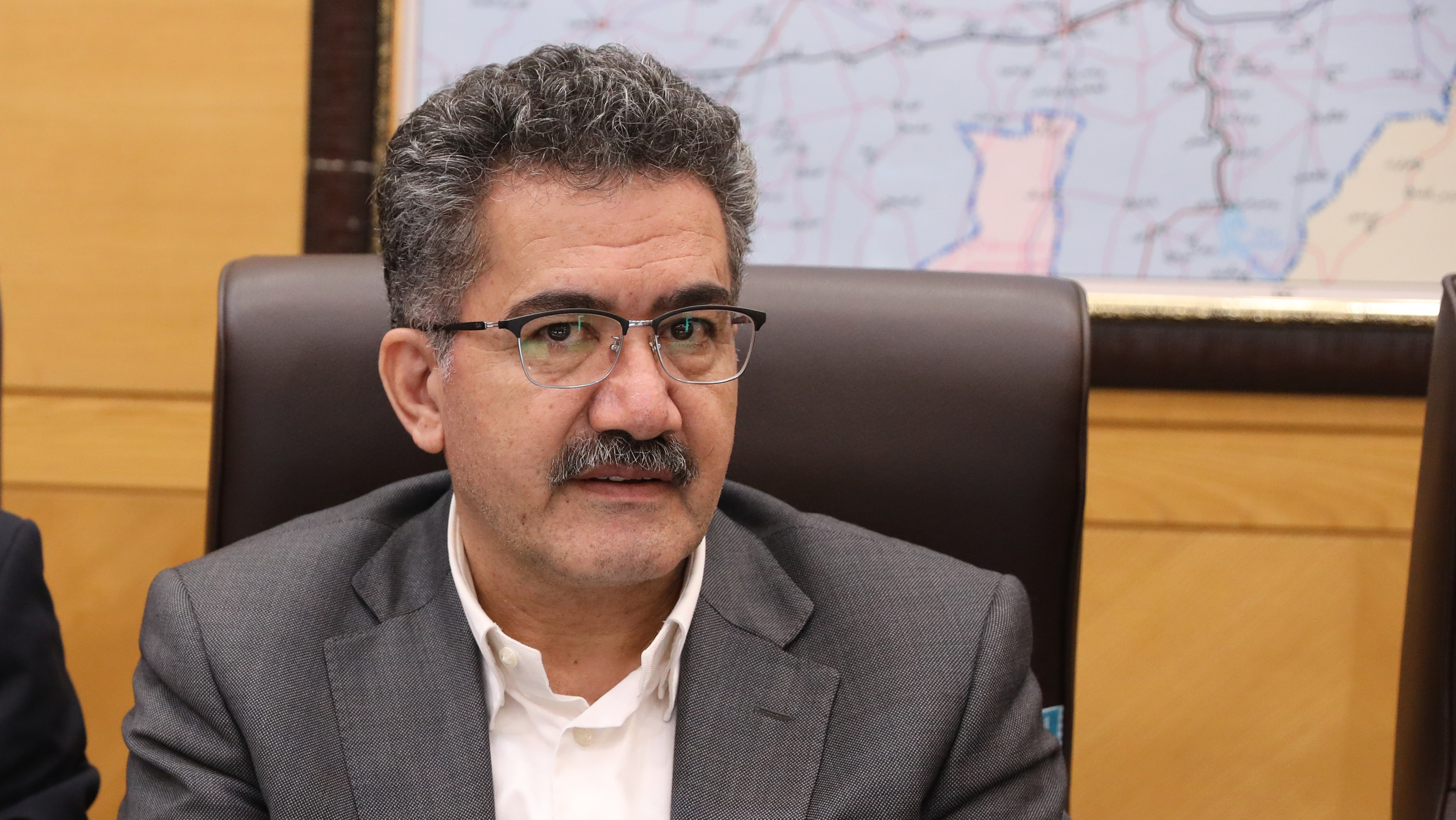 بررسی عملکرد بودجه ۱۴۰۴ و امور مالی مجلس در کمیسیون برنامه و بودجه