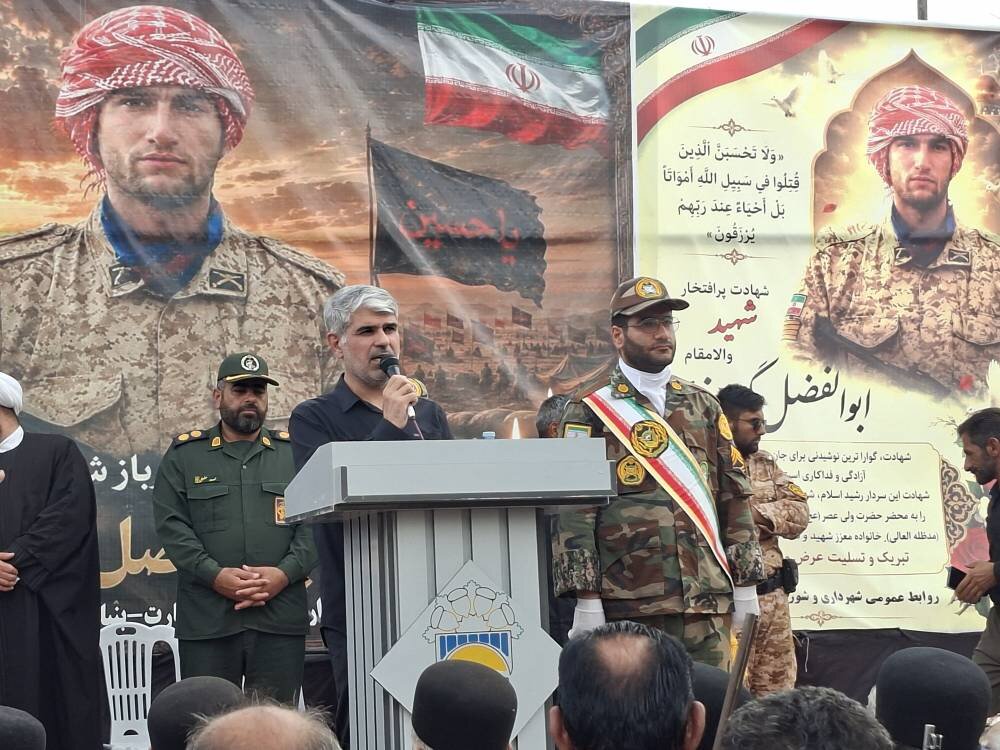 فرهنگ عاشورا و مکتب شهدا ضامن عزت و اقتدار ایران اسلامی است/ ملت ایران در برابر استکبار تا پای جان ایستاده است