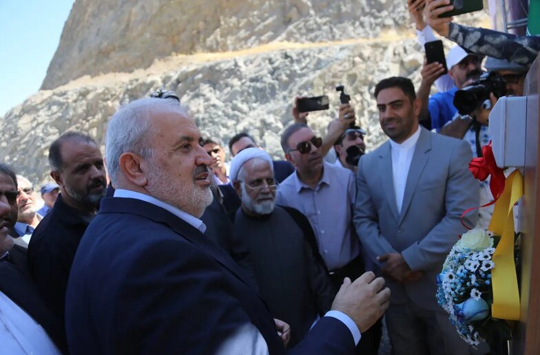 سد آناهیتا در شهرستان کنگاور آب‌گیری شد