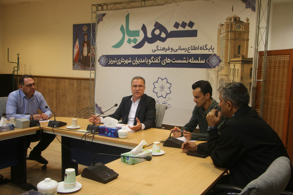 خرید ۶۰ دستگاه خودرو و ماشین‌آلات برای نوسازی ناوگان خدمات شهری تبریز