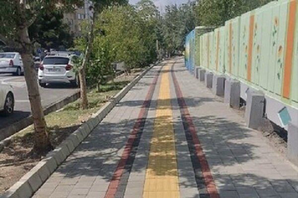 اجرای بیش از ۱۵۰۰ متر جدول‌گذاری و ۳۰۰۰ مترمربع کف‌سازی در کوی لاله غربی