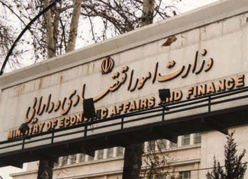 برنامه ارتقای بهره‌وری خدمات دولتی وزارت امور اقتصادی و دارایی تصویب شد