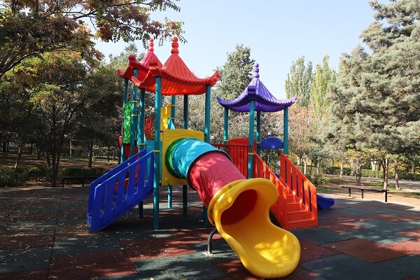 نوسازی و بهرهبرداری از ستهای بازی کودکان در سه نقطه از تفرجگاه ائلگلی