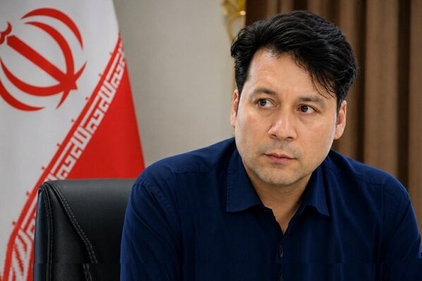 آغاز اجرای ۶ پروژه‌ جدید زمین چمن مصنوعی در تبریز