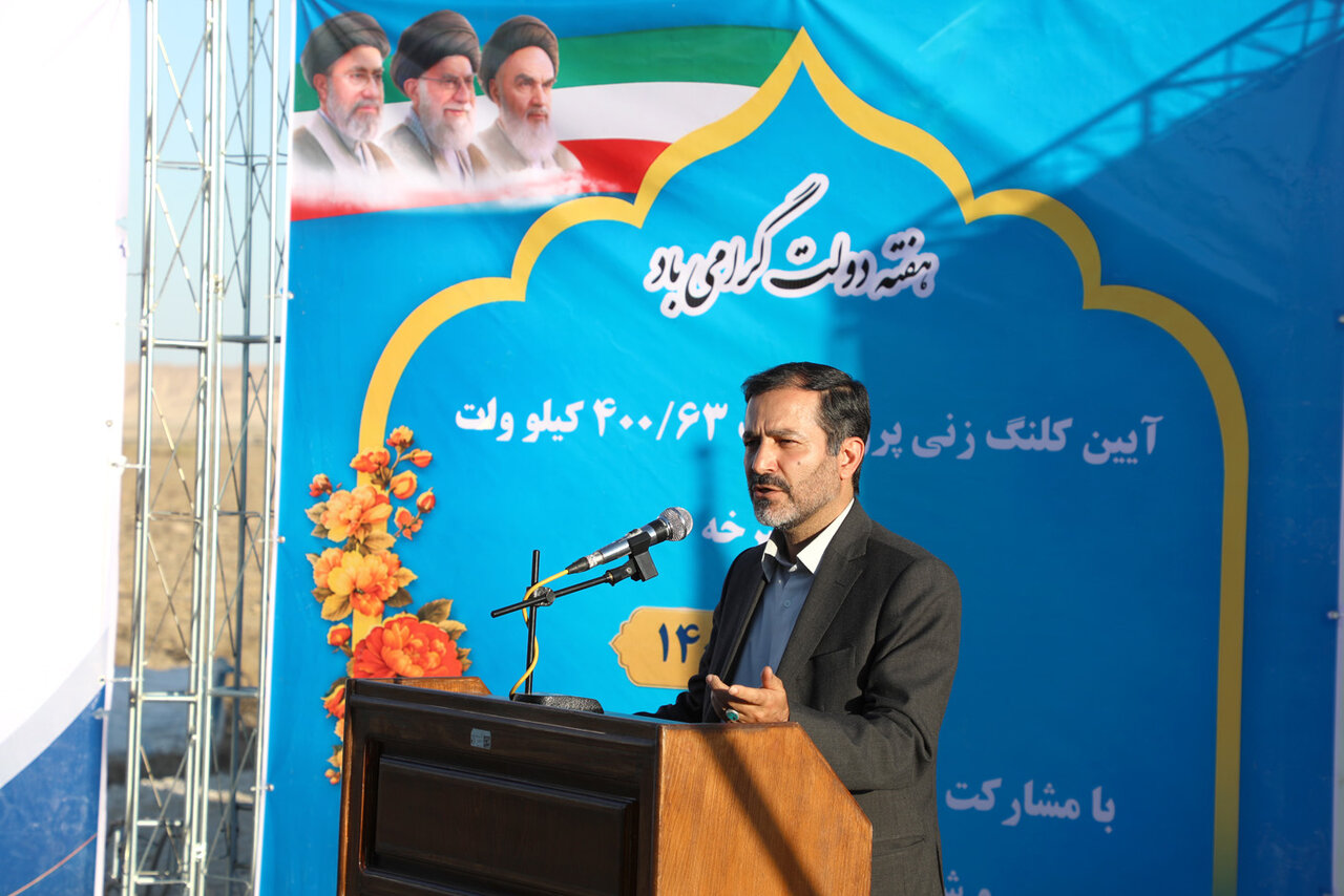 عملیات اجرایی پست ۶۳/۴۰۰ کیلوولت غرب سرخه در استان سمنان آغاز شد