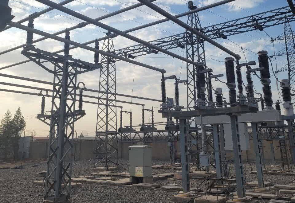 ارتقاء سطح پایداری شبکه برق خمین با راه‌اندازی دو بی‌خط در پست ۶۳ کیلوولت خمین یک