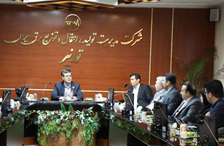 افزایش ۴ درصدی تأمین برق کشور همزمان با رشد ۱۷ درصدی تامین برق صنایع