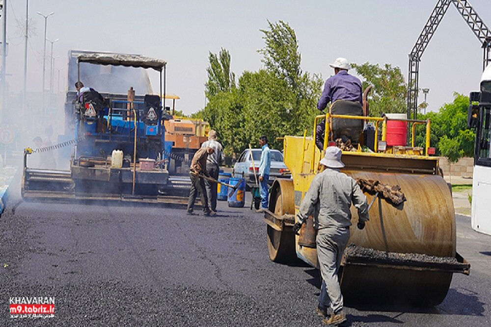 توزیع ۲۶۶ هزار و ۲۷۳ تن آسفالت در ۸۰۲ محله و معبر تبریز از ابتدای سال جاری