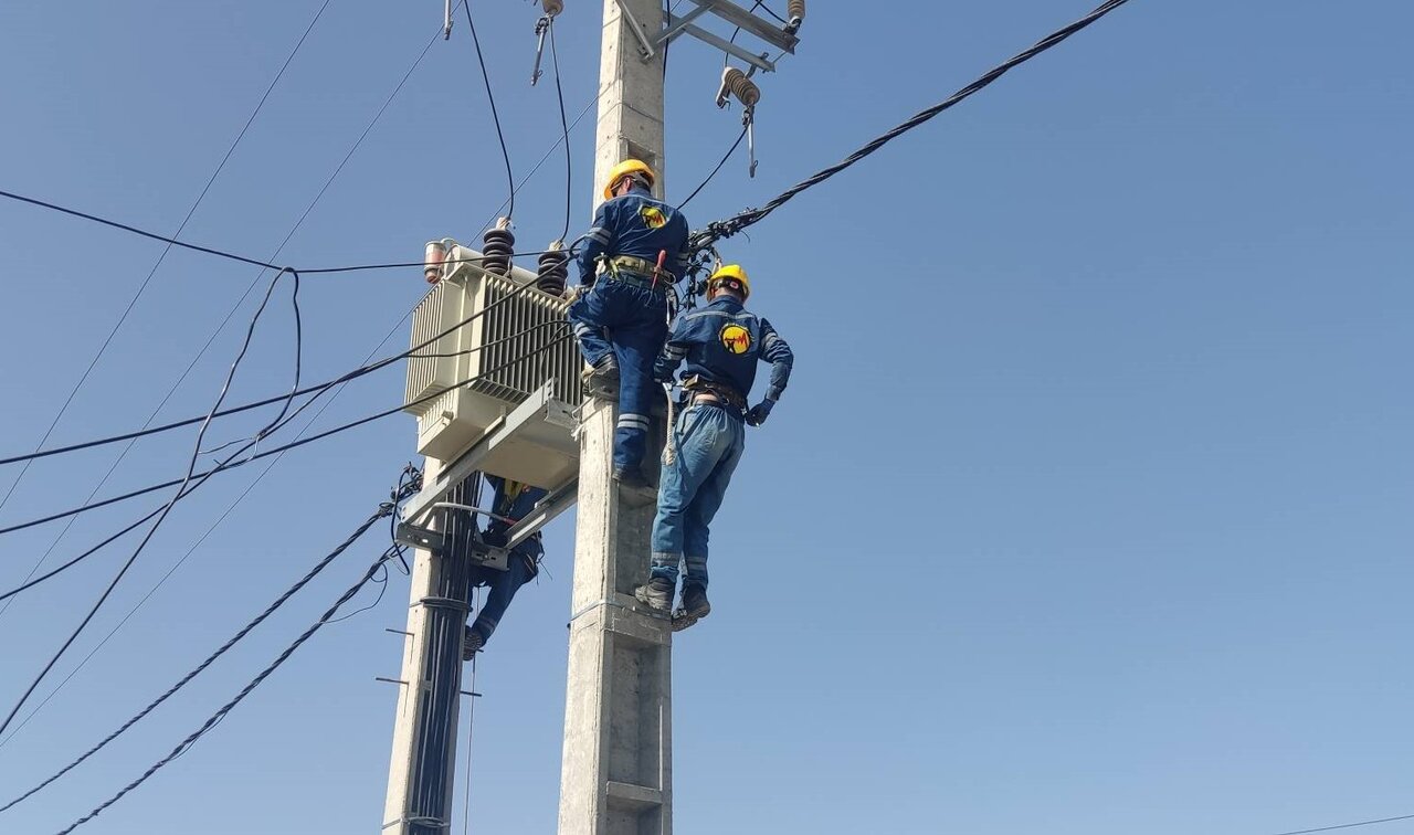 جمع‌آوری ۳۶۵۵ انشعاب غیرمجاز برق و احصاء ۳۸.۸ میلیون کیلووات‌ساعت انرژی در استان گیلان