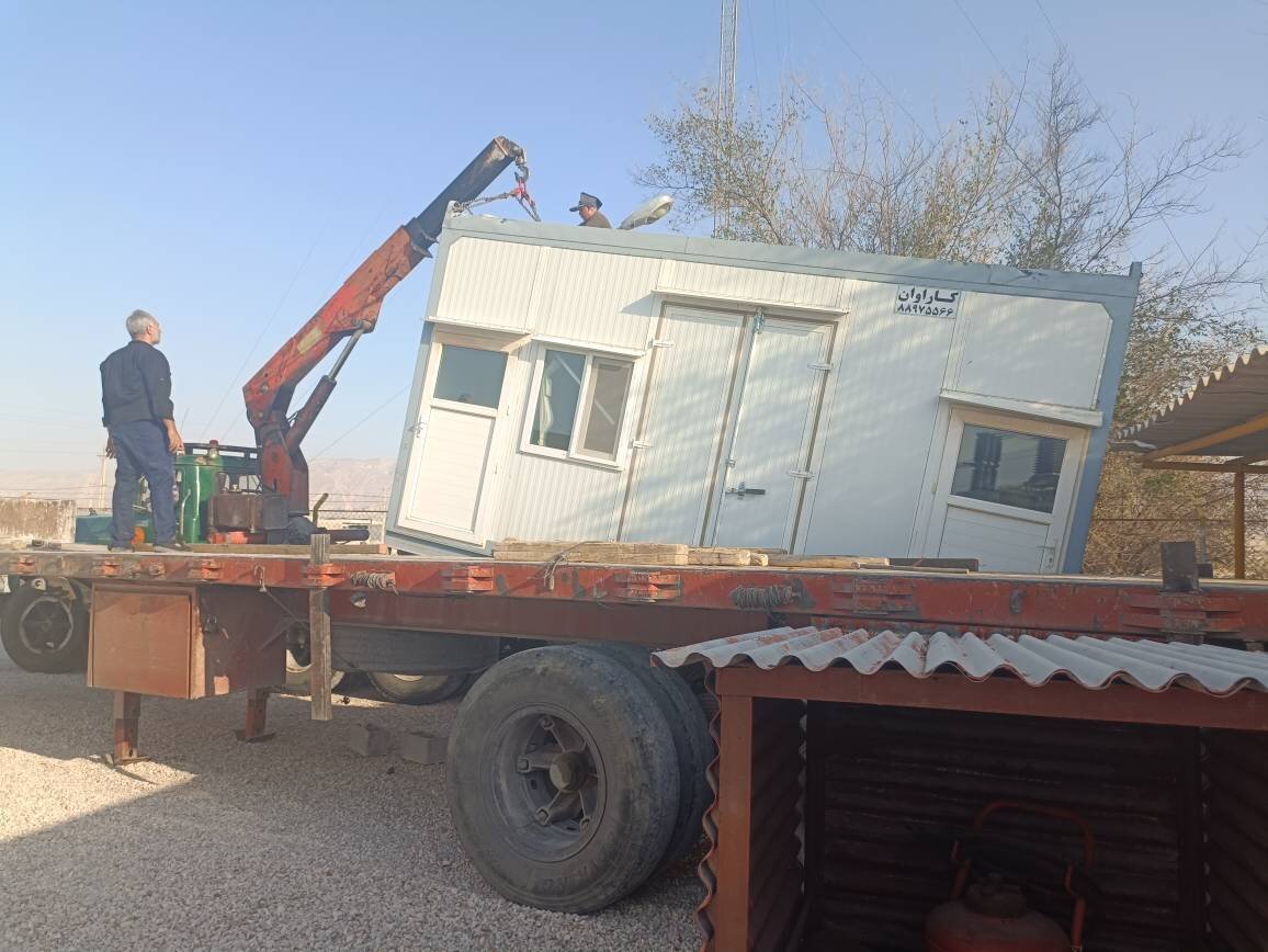 طنین همدلی در دورترین ایستگاه برق فارس؛ وقتی فاصله‌ها حریفِ رفاهِ سنگربانان شبکه نمی‌شوند+فیلم