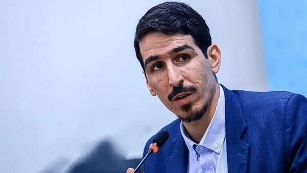 گره‌گشایی از معضل حقوق و دستمزد کارکنان صنعت نفت با تصویب قراردادهای جدید/ تسریع در تعیین‌ تکلیف رابطه مالی شرکت ملی نفت تا آذرماه