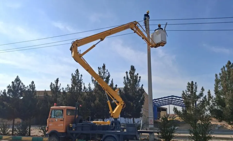 پایداری شبکه تاکستان با ۱۰ میلیارد تومان اعتبار تقویت شد