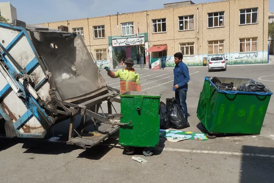 آغاز طرح «استقبال از مهر» در منطقه ۳ تبریز؛ آماده‌سازی فضای شهری برای بازگشایی مراکز آموزشی