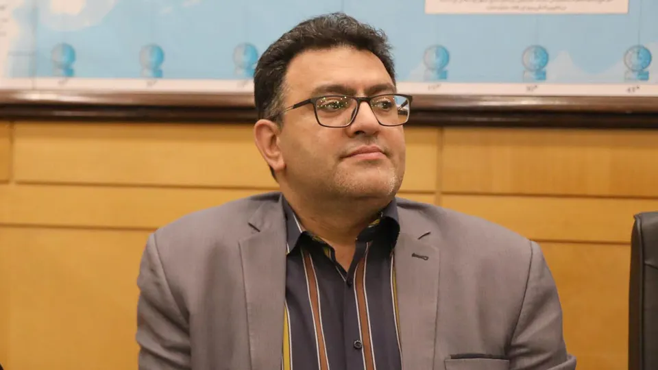 تکمیل کتابخانه مرکزی اراک نیازمند تامین منابع و نیروی انسانی است