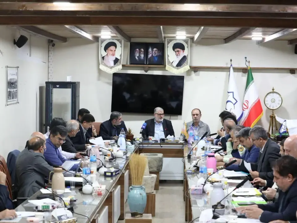 معتمدیان: صیانت از حریم بخش کن مستلزم نظارت مستمر است/ مصوبات سفر با زمان‌بندی و مسئولیت مشخص اجرا شود