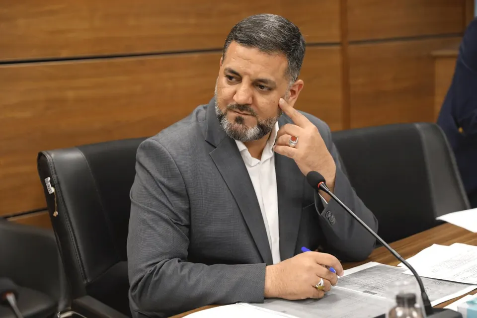صدور نخستین حکم ابطال بازنشستگی اجباری یکی از اساتید دانشگاه فرهنگیان توسط دیوان عدالت اداری؛ راه بازگشت همه اساتید را باز کنید/ گره‌گشایی از مشکل بازگشت اساتید دانشگاه فرهنگیان به کار، پس از پی‌گیری‌های یک‌ساله مجلس