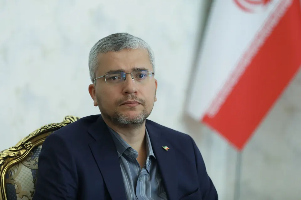 سناریوسازی دشمن در جنگ ترکیبی با شایعه خروج روسها از نیروگاه بوشهر