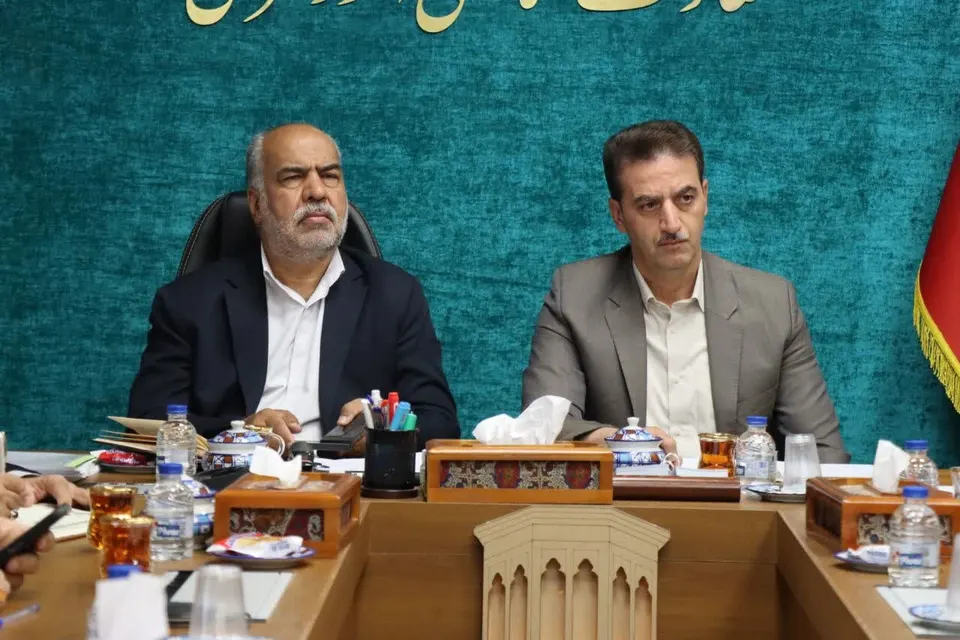 پی‌گیری صباغیان در خصوص تأخیر چندماهه در پرداخت حقوق و مشکلات بیمه‌ای کارگران شرکت آلیاژی یزد