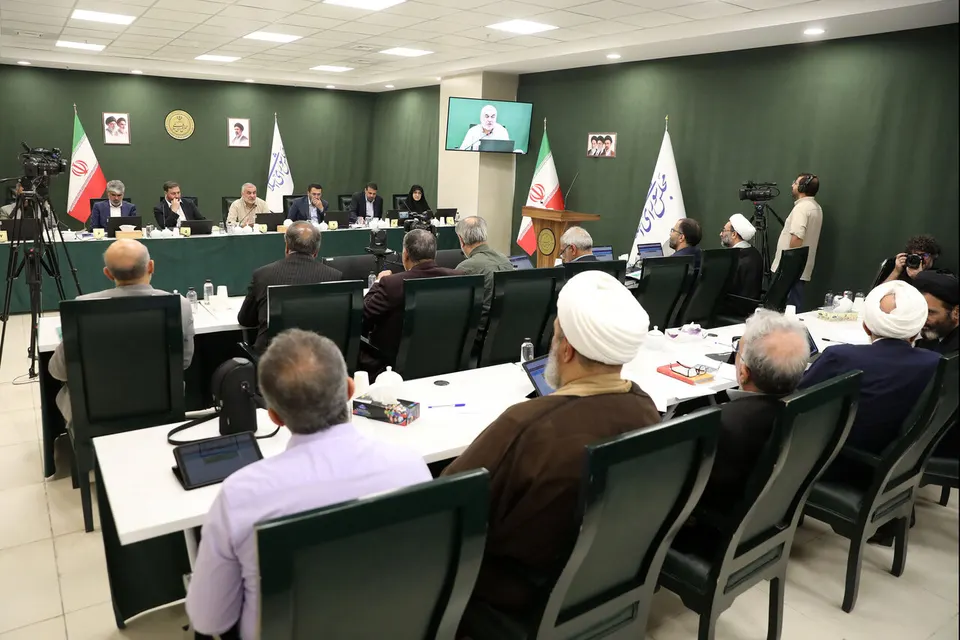 ثبت فعالیت در سامانه ارتباطات خارجی نافی اخذ مجوزهای حرفه ای نخواهد بود