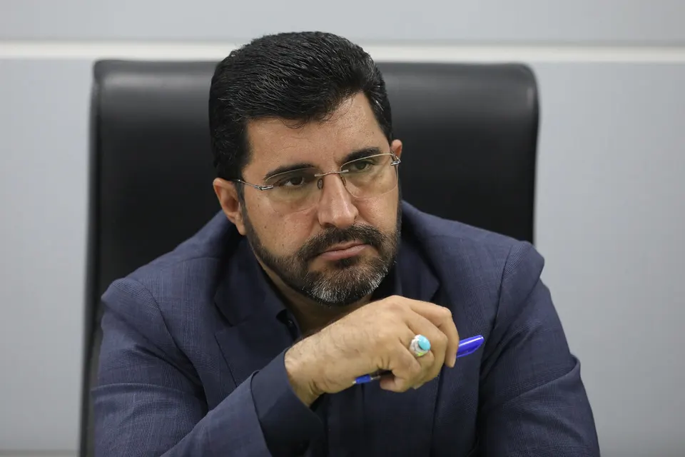 مشارکت نخبگان در حکمرانی، راهکار ماندگاری سرمایههای انسانی کشور