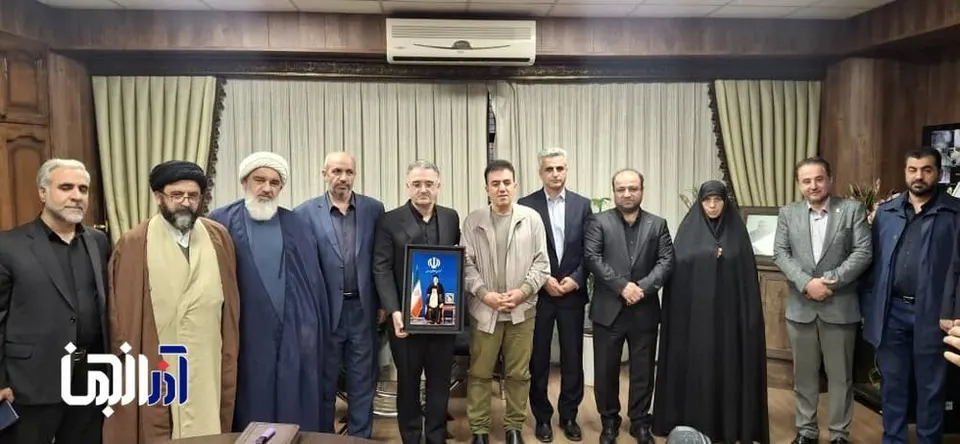 پی‌گیری مسائل کسبه بازار با تقویت ارتباط مدیریت شهری و اتاق اصناف