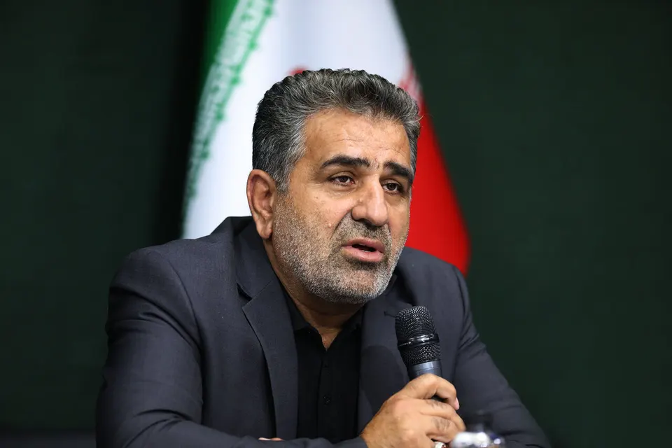 از جنگ ۱۲ روزه تاکنون یک میلیون و ۷۰۰ هزار کارگر بیکار شده‌اند/ طرح دوفوریتی مجلس برای حل مشکل کارگران در انتظار تأیید و تصویب