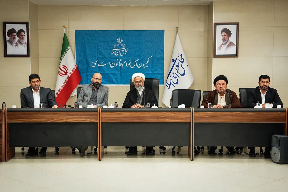 گامهای عملی برای بازگشت حقوق سهامداران پدیده شاندیز/ از تجمیع پروندههای قضایی تا ارتقای جایگاه سهم در فرابورس