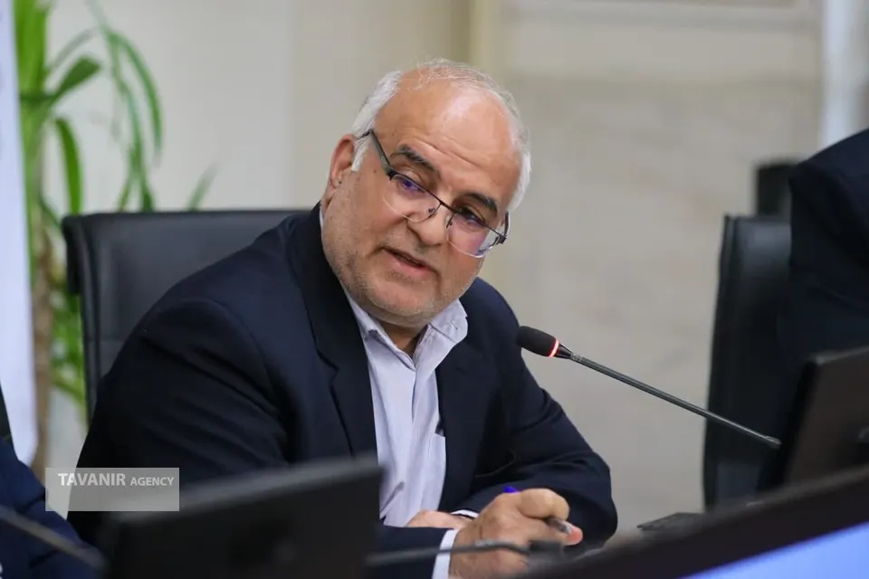 ثبت رکورد «صفر دقیقه خاموشی» در شهرک صنعتی خمینی‌شهر با مشارکت در احداث نیروگاه‌های خورشیدی