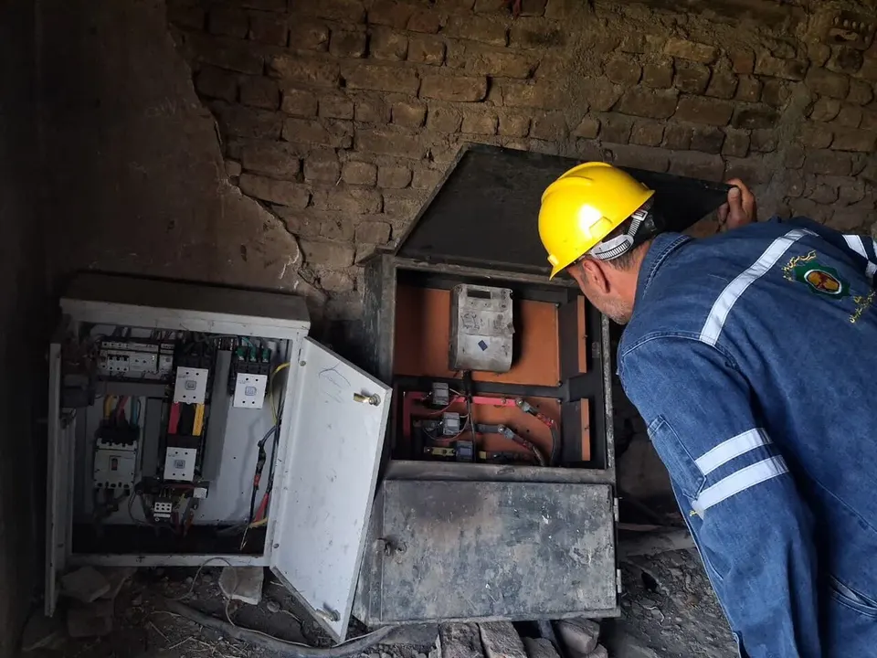 شناسایی و جمع‌آوری ۱۱۷ انشعاب غیرمجاز برق در شهرستان رومشکان لرستان