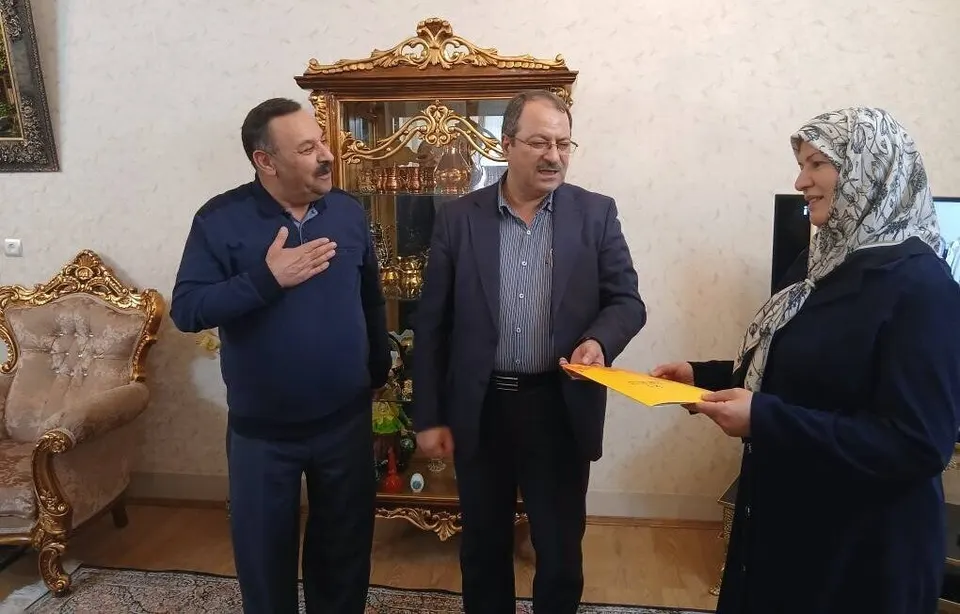 پاسداشت ایثارگران خدمترسانی، تکلیف اخلاقی و سازمانی است