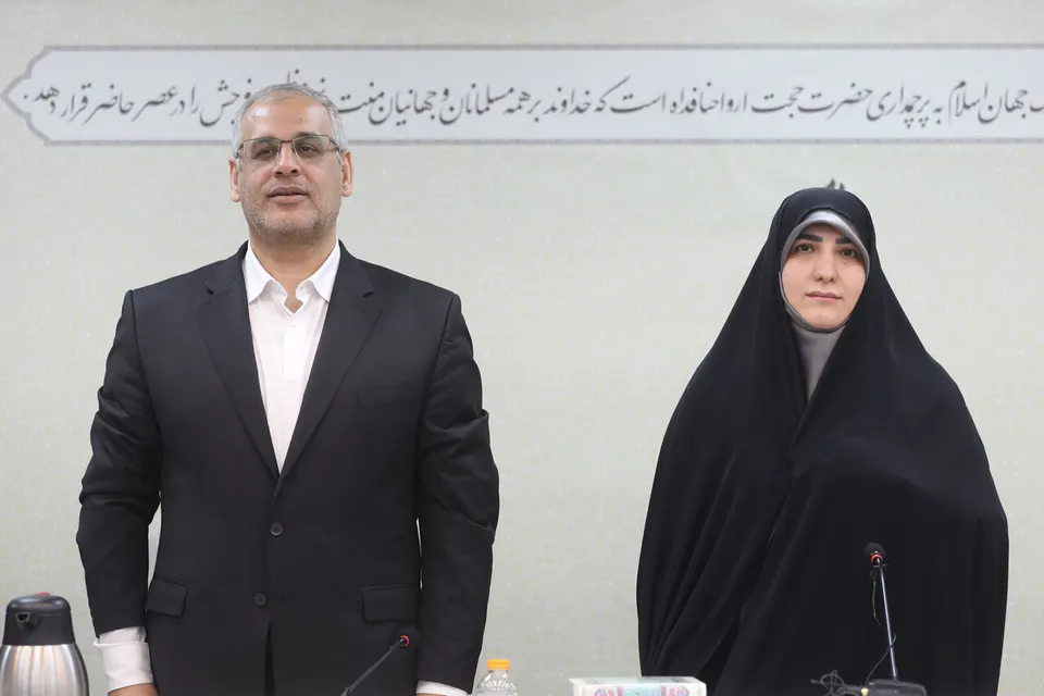 نشست رفع چالش‌ها و موانع کسب‌وکار زنان کارآفرین
