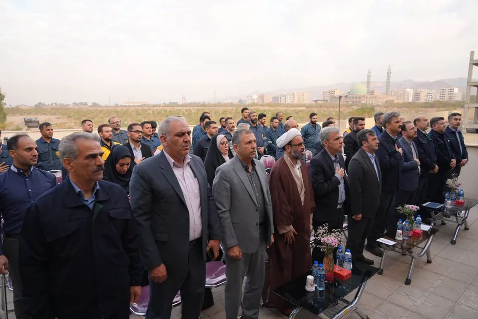 مقابله قاطع با برقهای غیرمجاز استان تهران در دستور کار/ ظرفیت منصوبه خورشیدی تهران با حجم مجوزها فاصله دارد