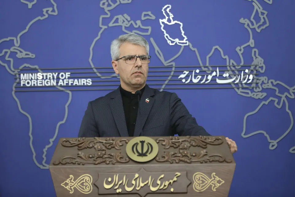 خلیج فارس سخاوتمندتر از موج‌سواری‌های زودگذر سیاسی است/ تبدیل مرزهای ایران و عراق به مرز دوستی