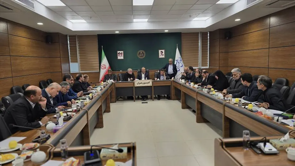 بررسی آخرین وضعیت نوسازی مدارس در کمیسیون عمران/ تشکیل کمیته تخصصی برای بازنگری در مصوبه محدودیت ساخت‌وساز تهران و البرز و پی‌گیری تحقق صنعتی‌سازی ۱۵ درصدی مسکن