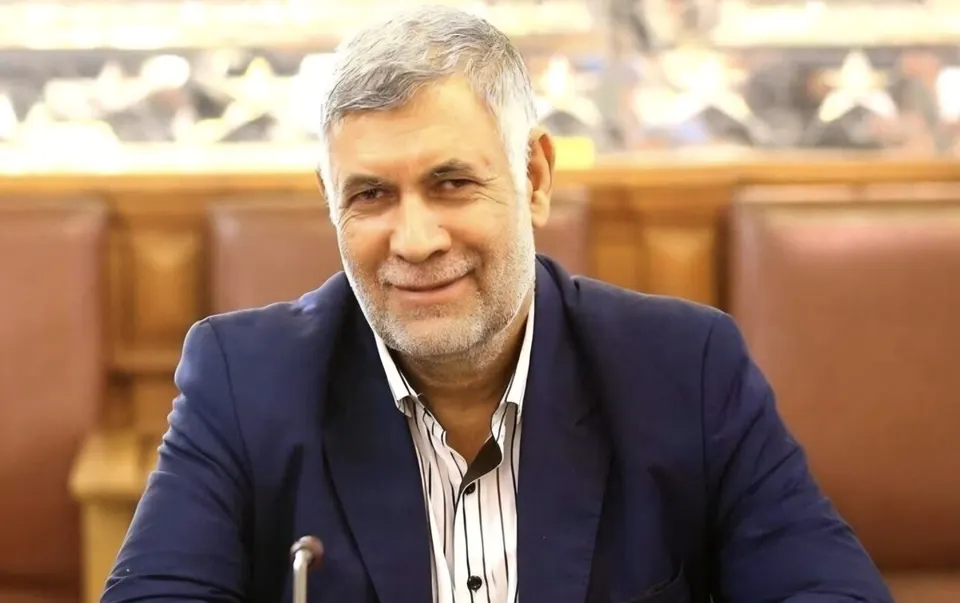 سیاستهای وارداتی دولت باعث افزایش قیمت گوشی موبایل شد