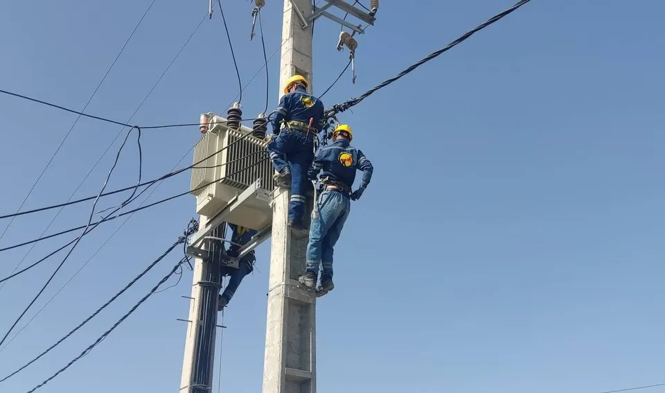 جمعآوری ۳۶۵۵ انشعاب غیرمجاز برق و احصاء ۳۸.۸ میلیون کیلوواتساعت انرژی در استان گیلان