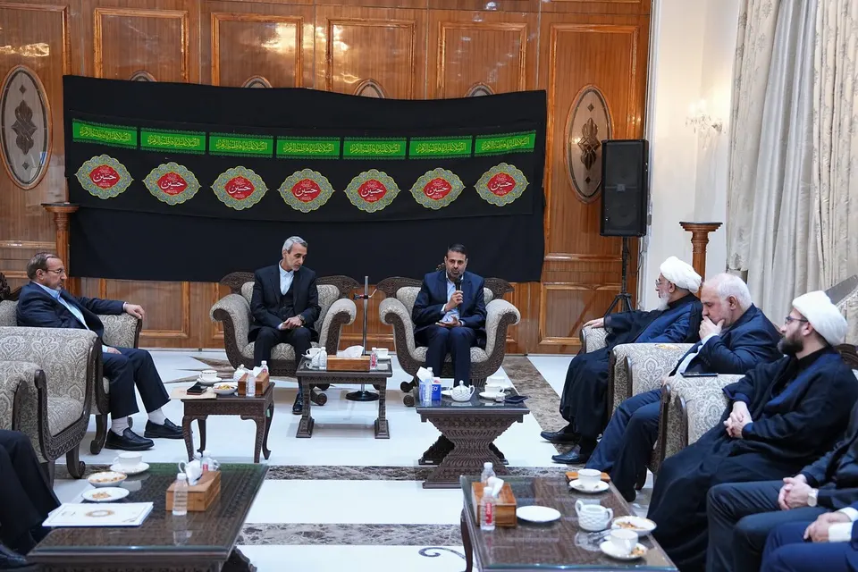 هیات پارلمانی ایران با نماینده مقام معظم رهبری در هند دیدار کرد